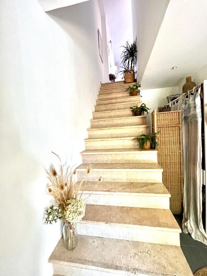 Loft Atypique Au Milieu Des Champs Apartment Tourrettes Exterior foto